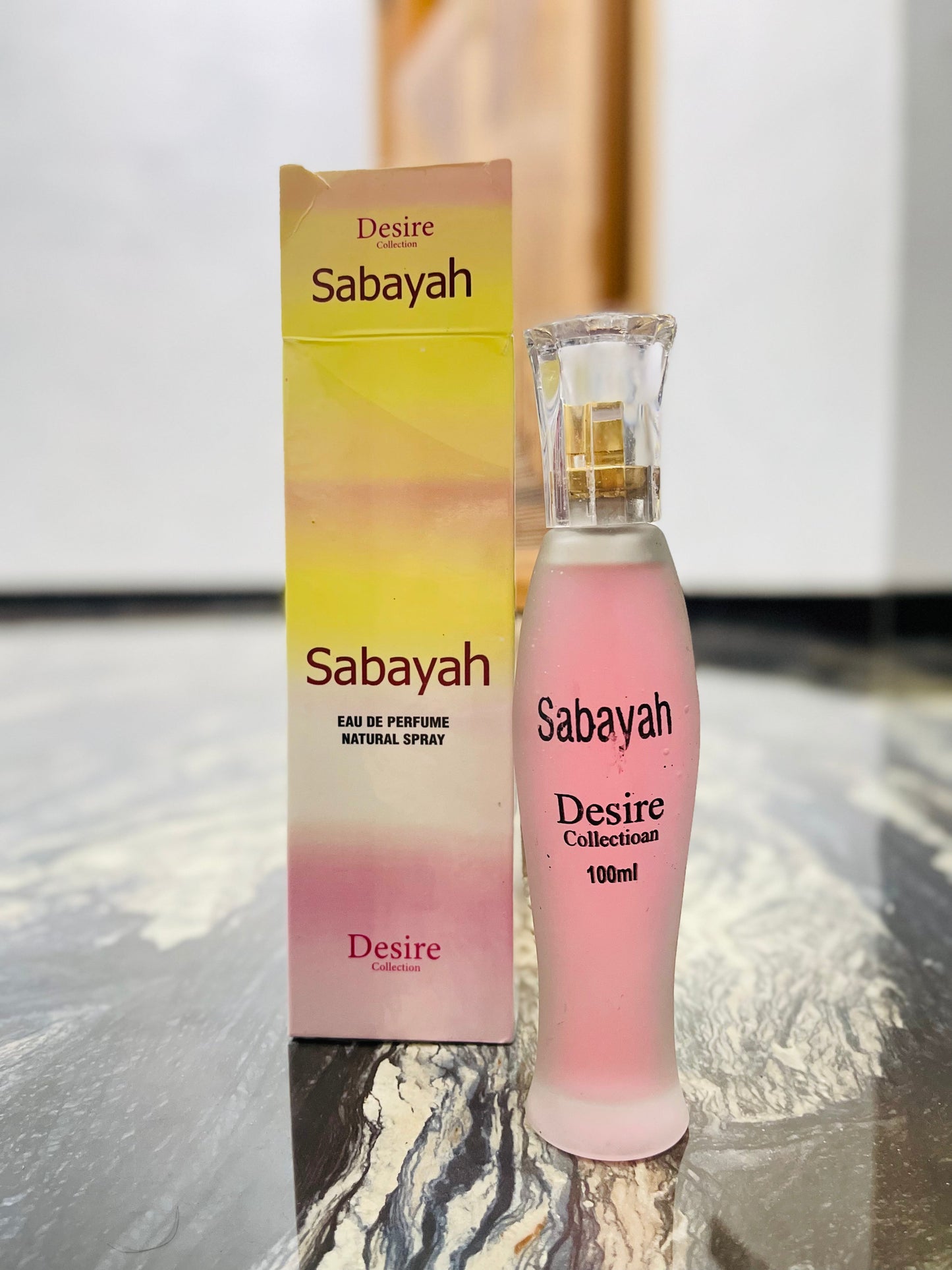 3 in 1 "Scents of Elegance 💧✨
Desire Collection Perfumes"